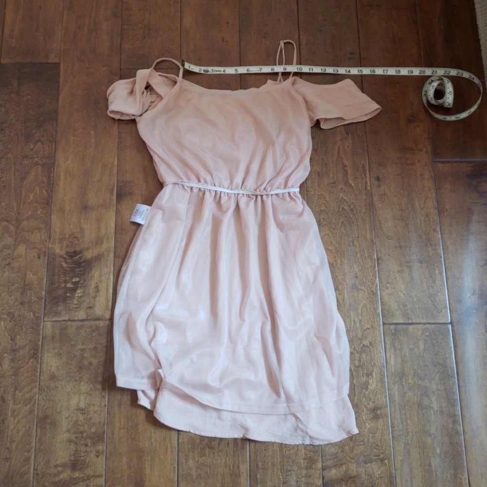 Lush Ruffle Cold Shoulder Dress - Picture 6 of 8
